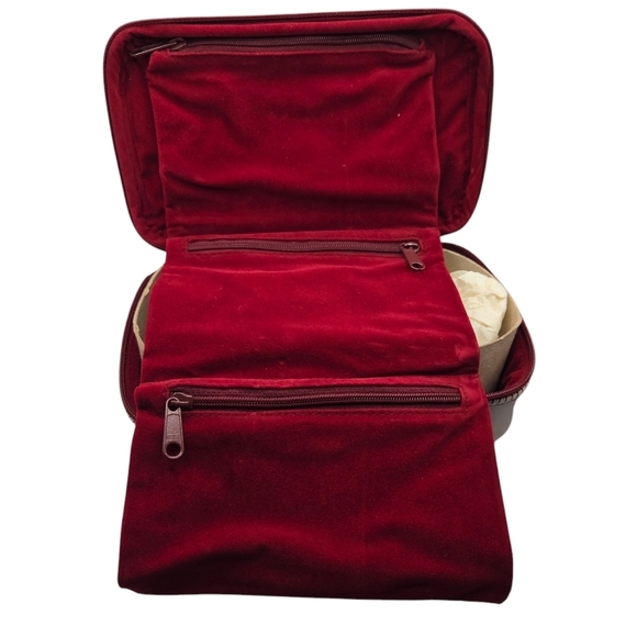 Vintage Leather Maroon Travel Cosmetics Bag Red Velvet Inner Pockets - Picture 3 of 7